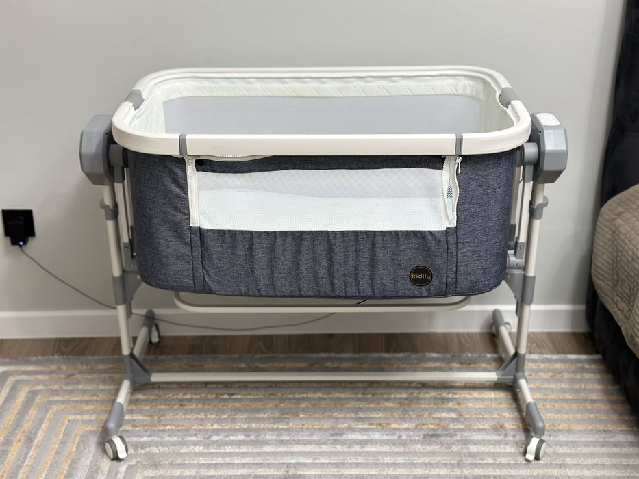 Детский манеж качалка с работой режимами