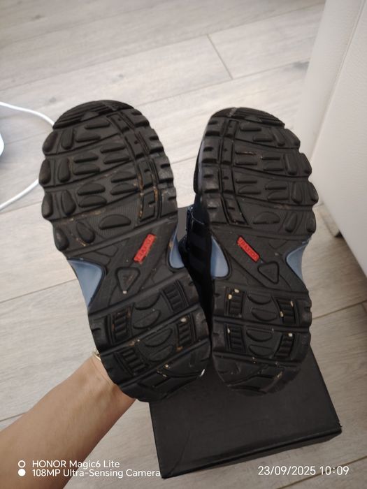 Ghete Adidas, marimea 25