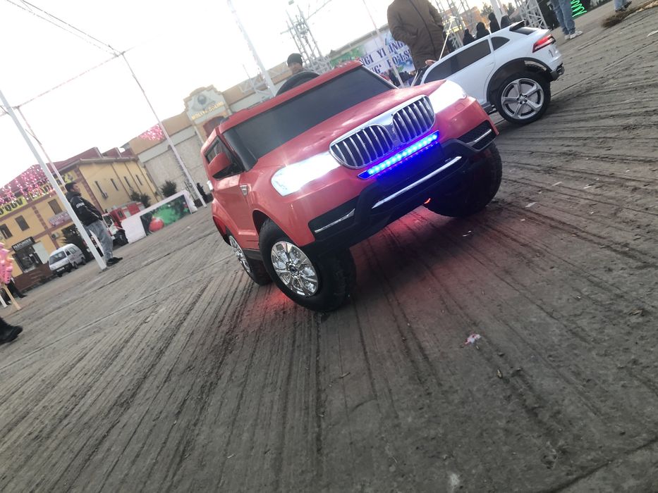 Машинка двух местная для детей