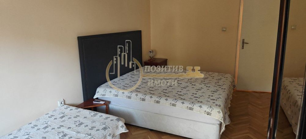 Дава се под наем Двустаен апартамент в София, Център - 75 кв.м за 620 € - Снимка #4