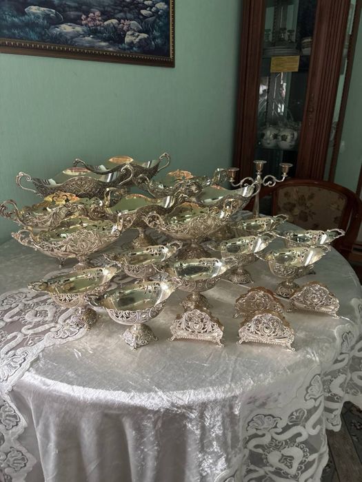 Сервис (всё на фото)