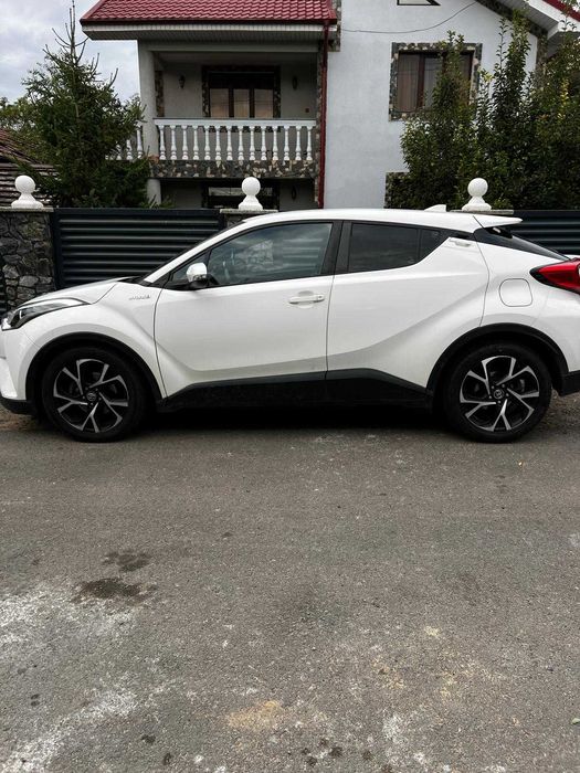 TOYOTA C-HR 2018 — imagine 3
