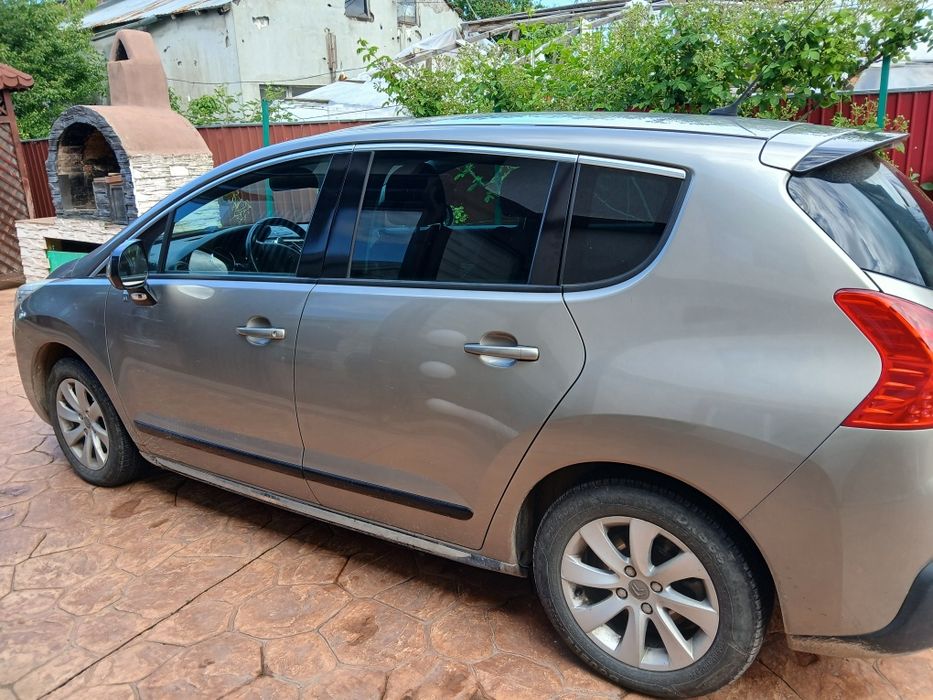 Vand Peugeot 3008 hibrid
