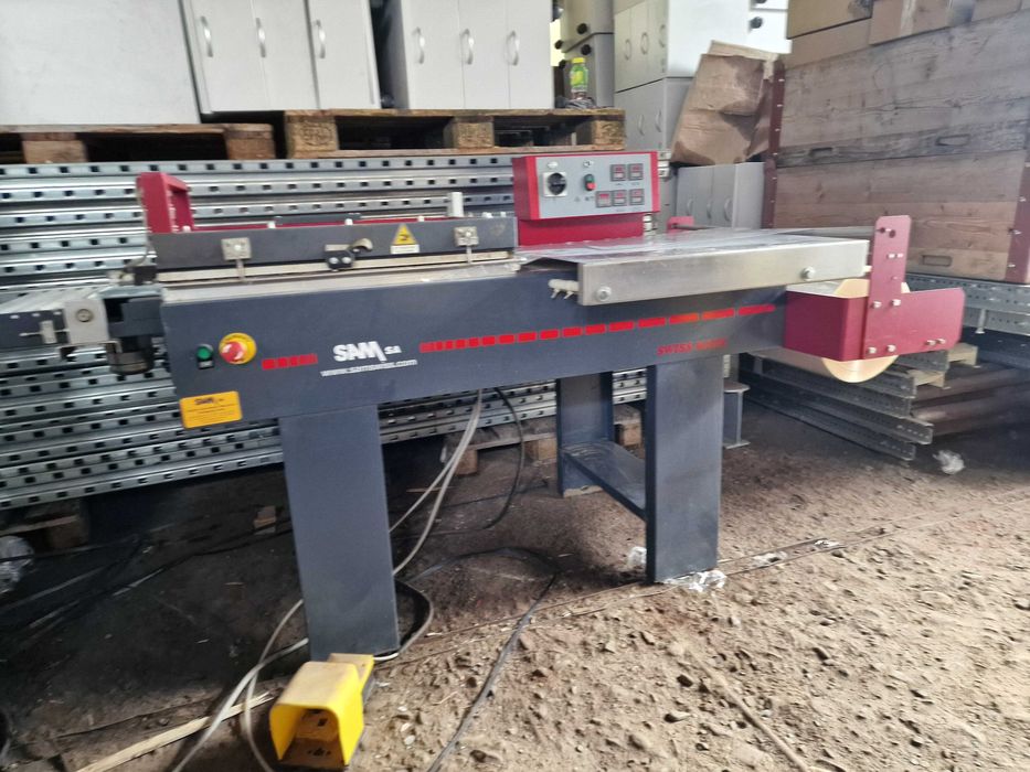 Mașină  de ambalat in folie termocontractibila