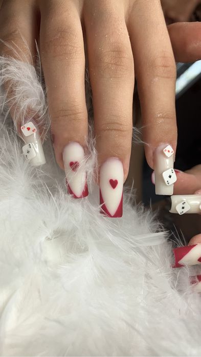 Маникюр от 2500тг