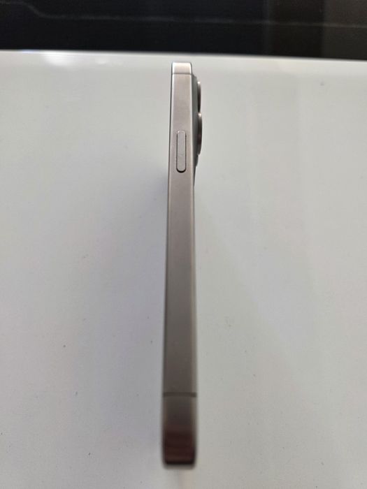 IPhone 15 pro 256