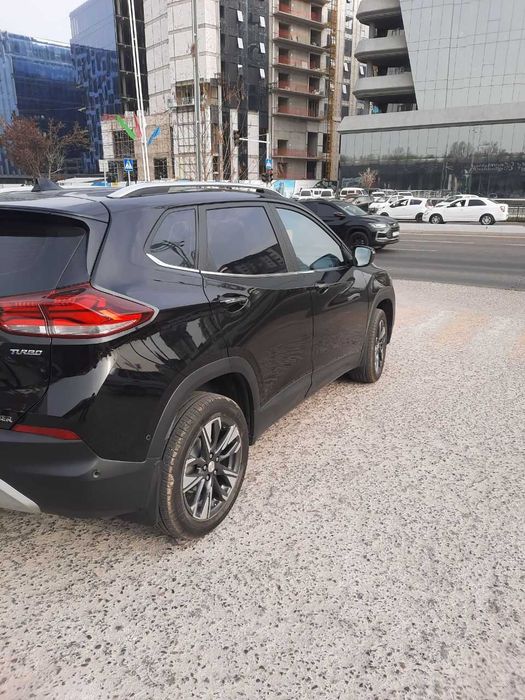 Chevrolet Tracker 2 Premier sotiladi! 2023-yil