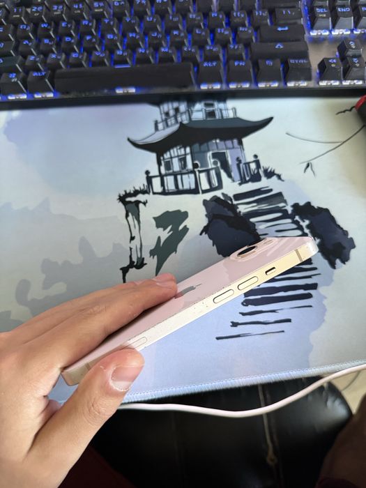 Продам iphone 11 69% аккум