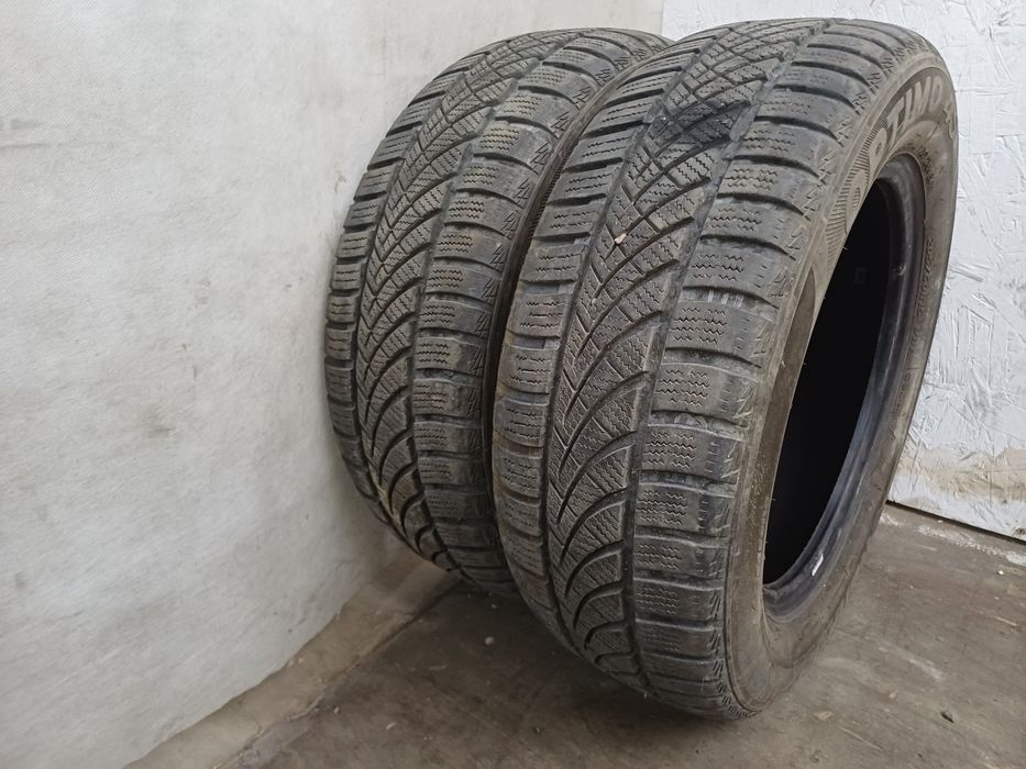 Шины 205/60 R15 Hankook пара.