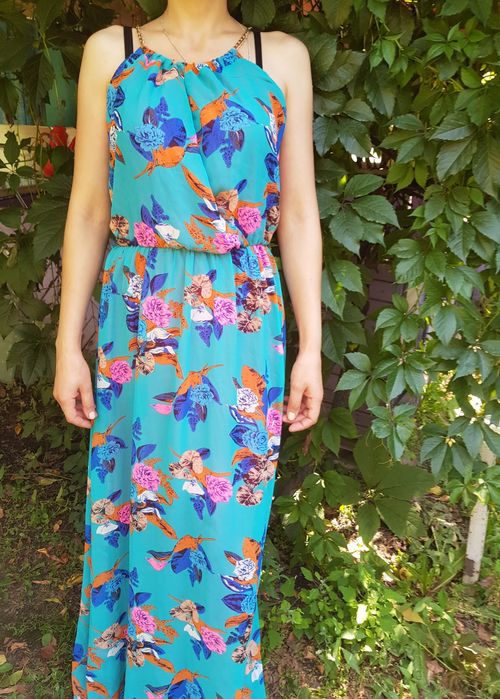 Продам женские вещи дешёво.