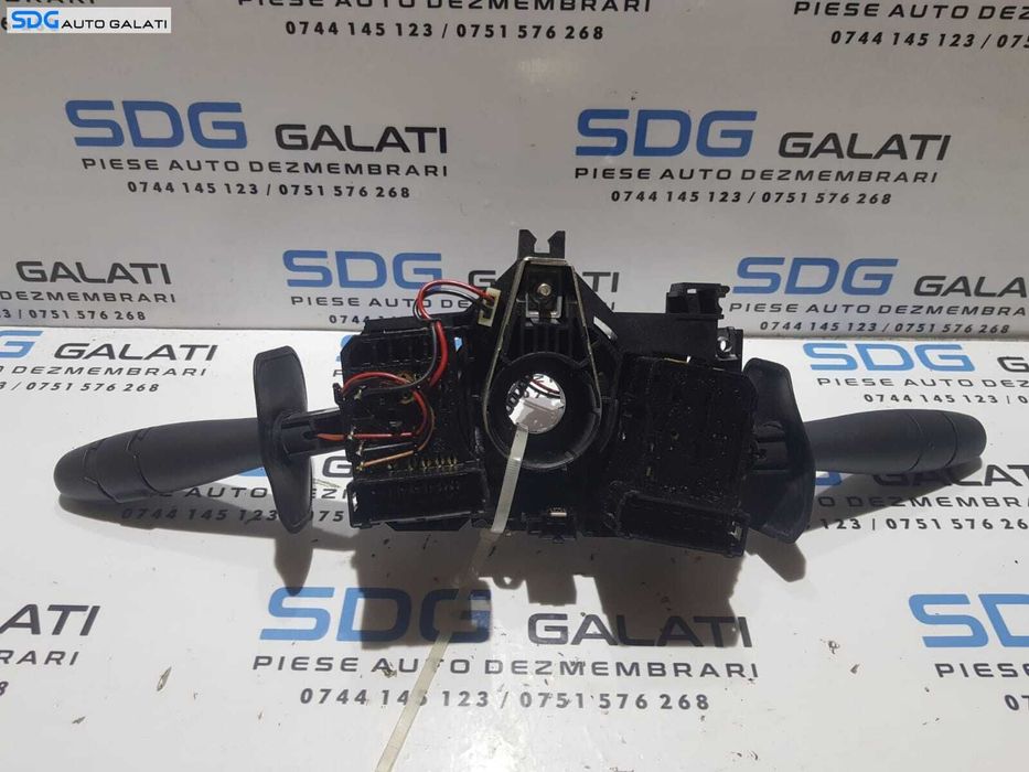Ansamblu Panglica Spirala Banda Volan cu Maneta Manete Bloc Lumini Semnalizare Stergatoare Renault Symbol Thalia 2001 - 2012 Cod 8200542094