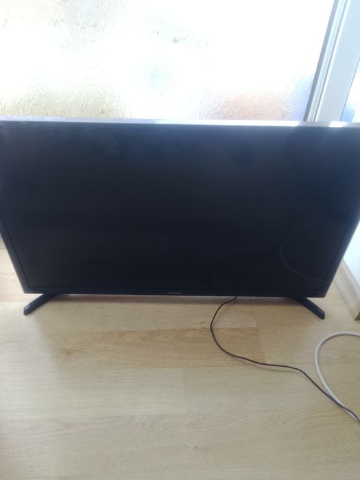 Vând TV led  Samsung