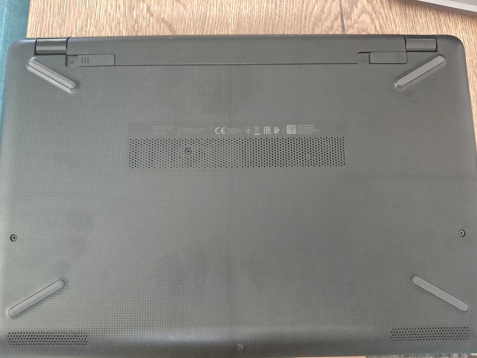 Лаптоп HP 15-bs159nu