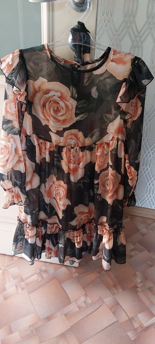 Шифоновое платье на девочку 7-8 лет