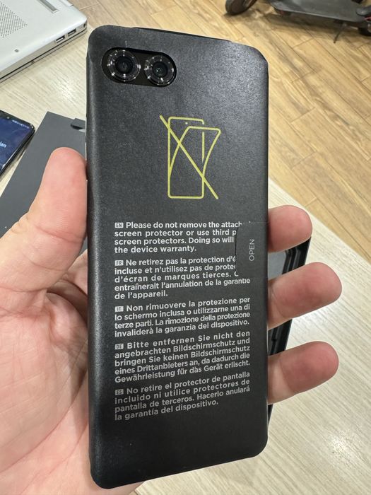 Telefon MOTOROLA Razr 60 5G, 256GB, 8GB RAM, Dual sim nou