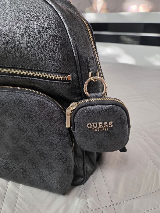 Оригинална раница Guess