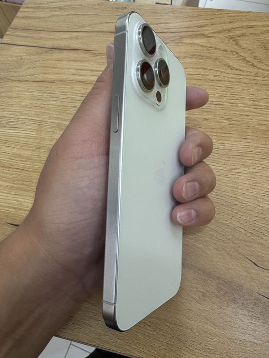 Iphome 15 pro max 256 gb