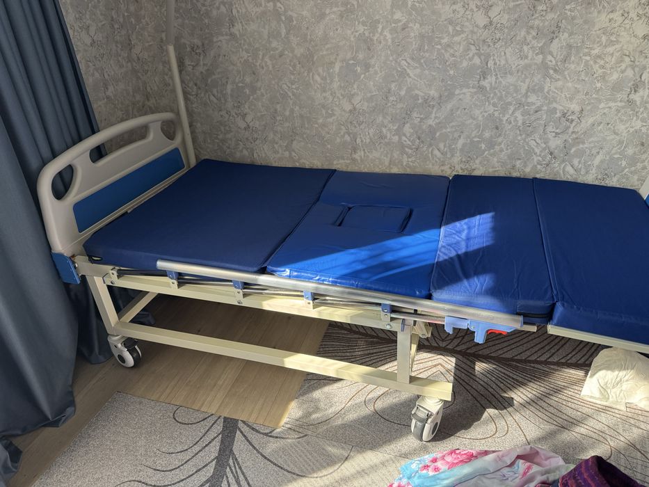 Инвалидная кровать