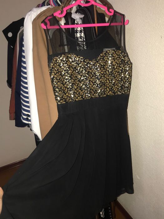 Шикарное черное платье