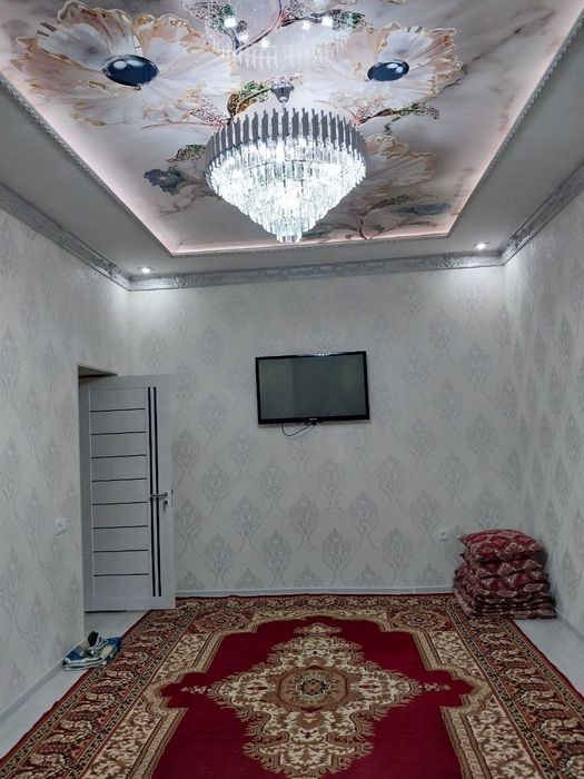 Bektemir tumanida shinam hovli sotiladi! Srochna!