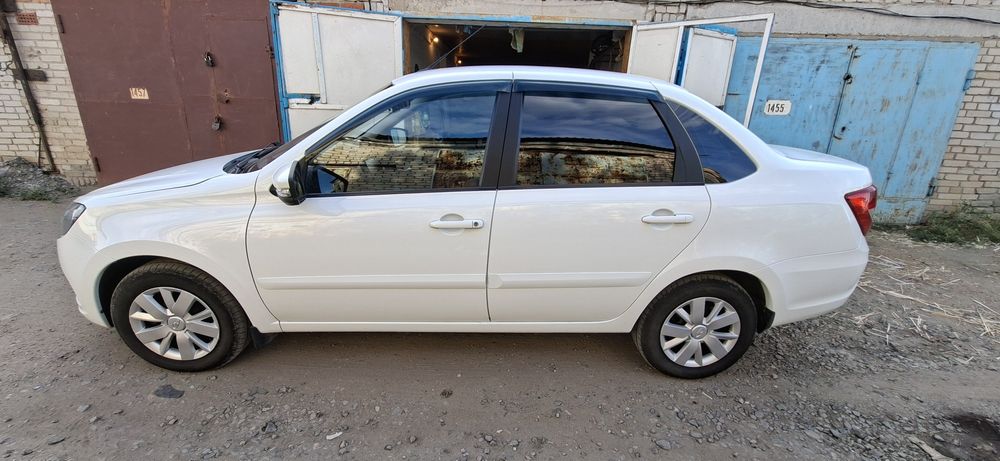 Продам машину Lada Granta