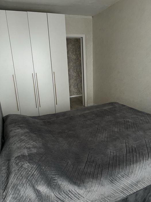 Срочно продам шкафы