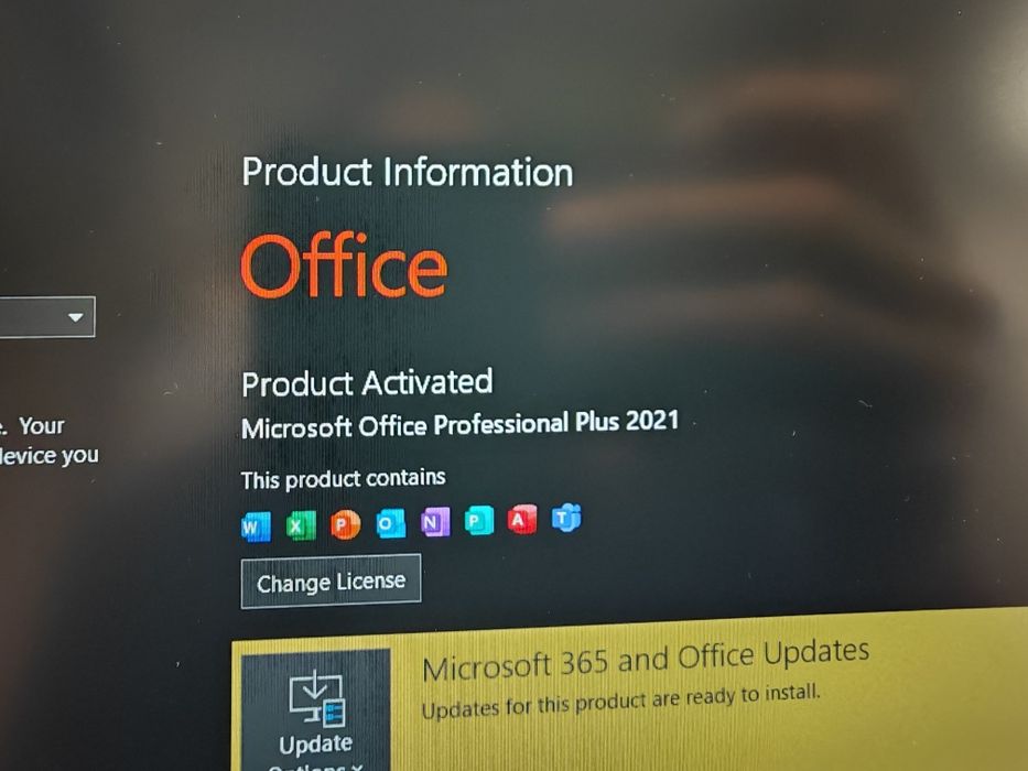 Asus M1607K ca nou AMD Ryzen AI 5 330 16gb DDR5 Radeon 820M SSD 512gb cu licențe Windows 11 pro si office 2021  Amanet Crangasi Lazar  58201