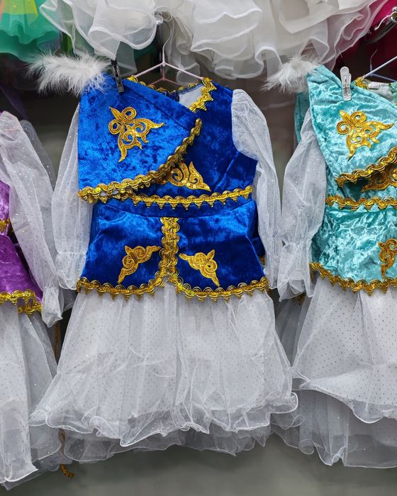 Национальные платье 6800