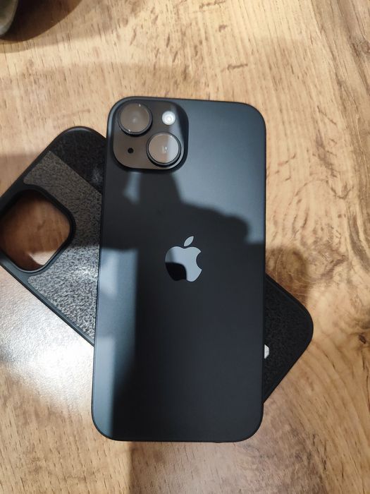 Аифон 15 продаю срочно