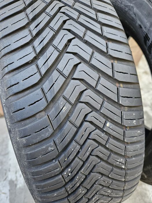 Гуми Continental AllSeasonContact 185/65 R14