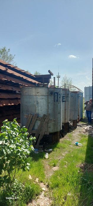 Продаю ёмкость нержавеющая сталь  4 м3