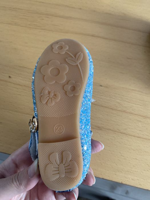 Обувь для девочки 23 р за 5000 тг