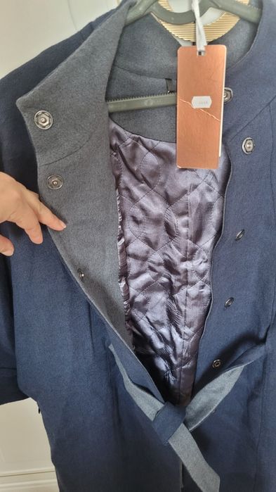 Продаётся пальто