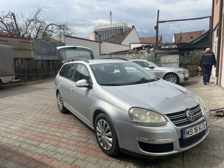 Volkswagen Golf 2009 diesel, 2.965 € — imagine 2