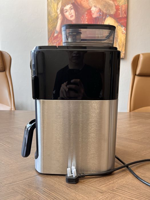 Кофеварка Philips HD7761