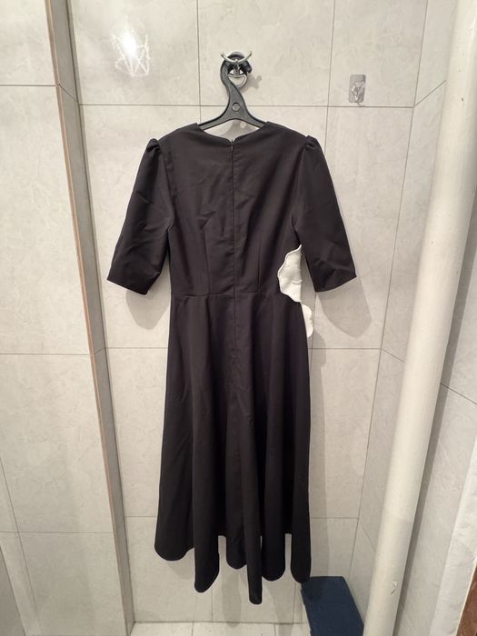 Продам платье черное