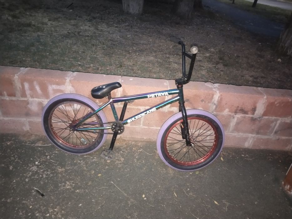 bmx petava HURRICANE