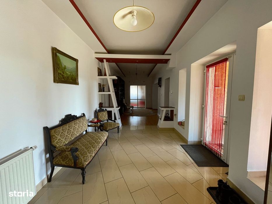 Casă S+P+E+pod, 7 camere, 2 băi | Central Beclean, lângă Băile Figa