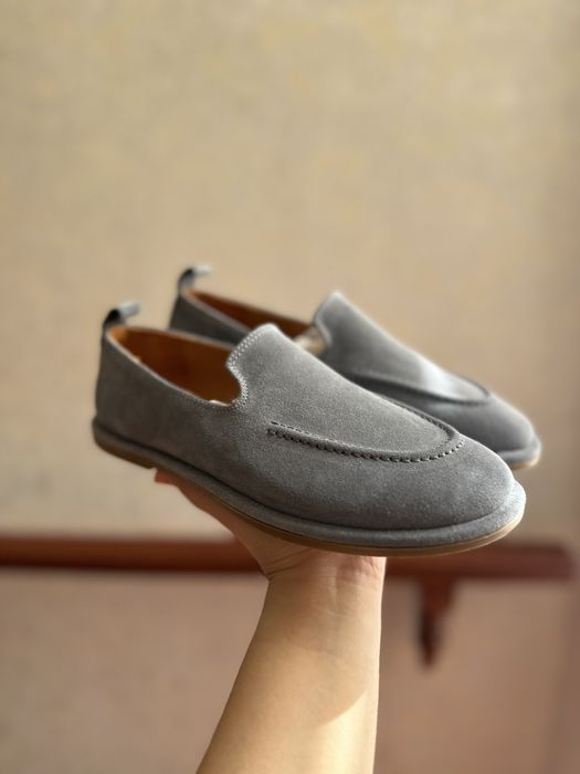 Рубашка женская, и обувь