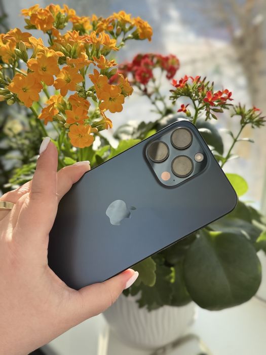 Продам айфон 15 pro max