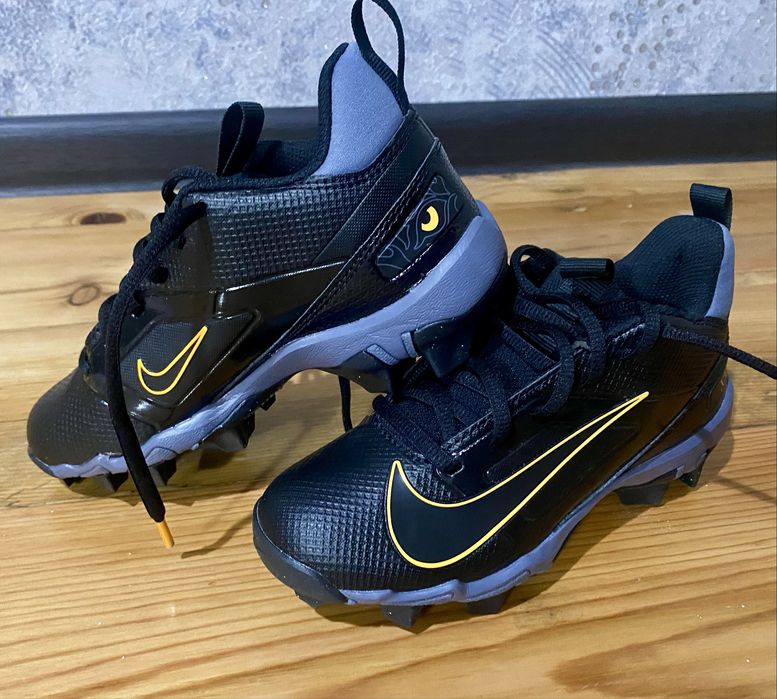 Продаются кросовки NIKE fastflex original