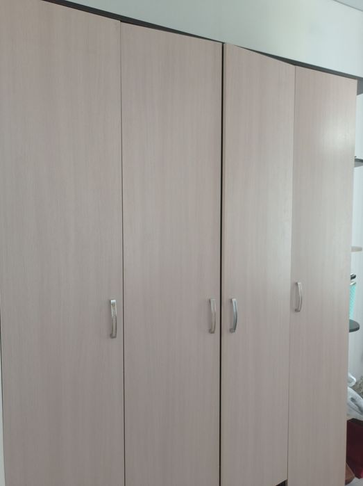 Продам шифонер для спальной комнаты