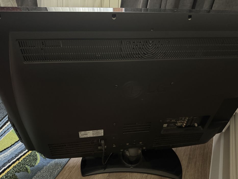 Телевизор LG HD Ready(1366x768)