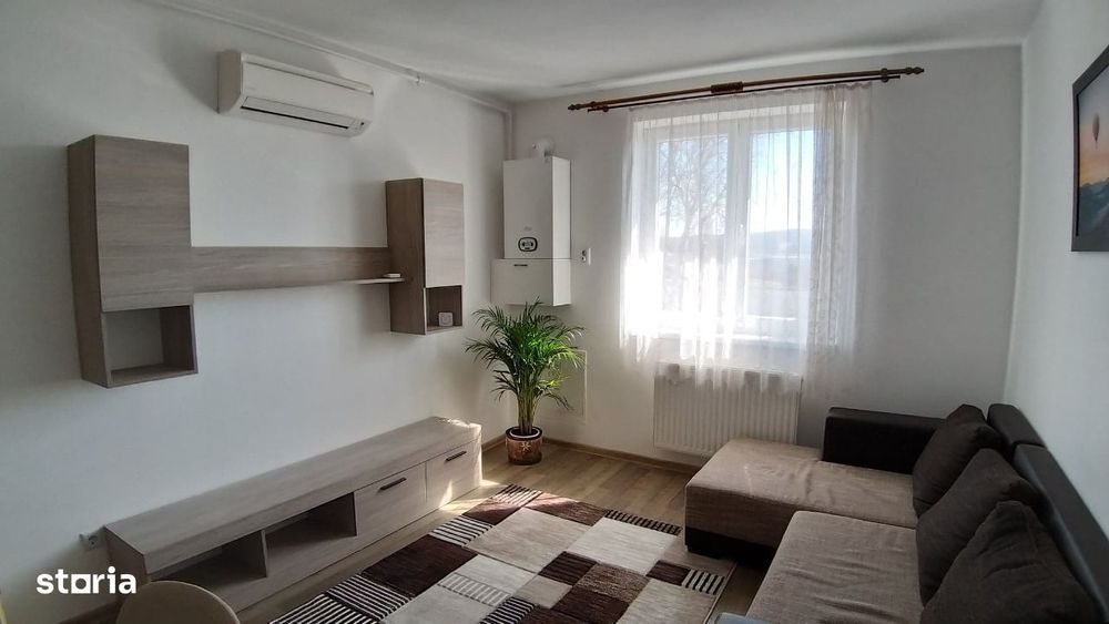 Ap. 2 cam Unirii, bloc nou, parcare privata