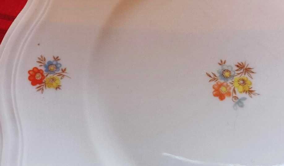 Serviciu de masa  6 persoane