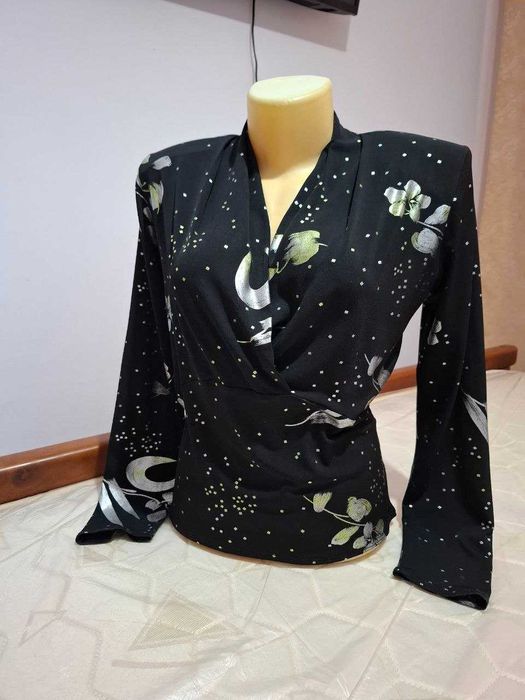 Новые! Красивые нарядные кофты, блузы для девушек и женщин.