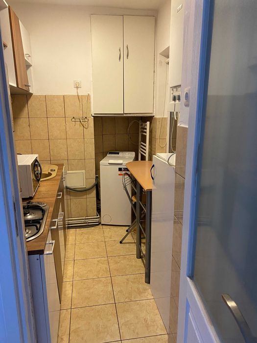 Proprietar chirie Strand garsoniera etaj 3