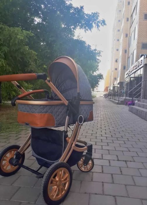 Детская коляска зима/лето