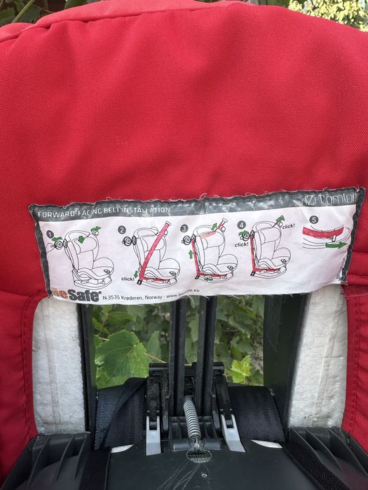 Продам автокресло BeSafe