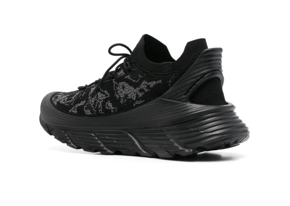 Нови мъжки маратонки Hoka Restore Chukka Stealth